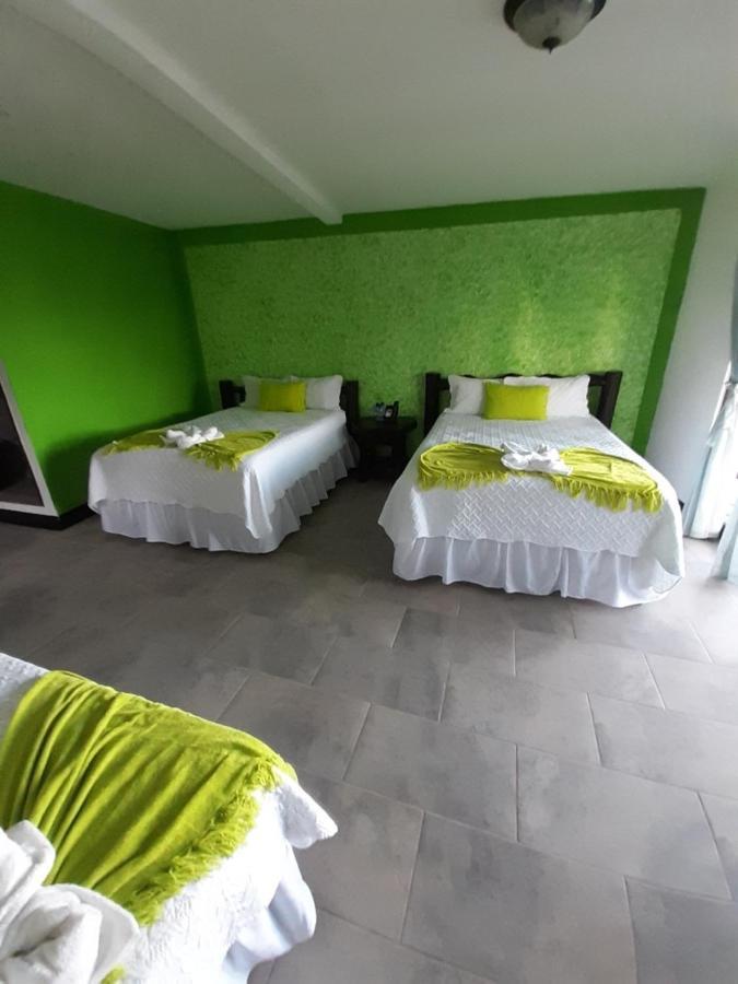 Hotel Mi Paraiso Rio Dulce Castillo de San Felipe Ngoại thất bức ảnh