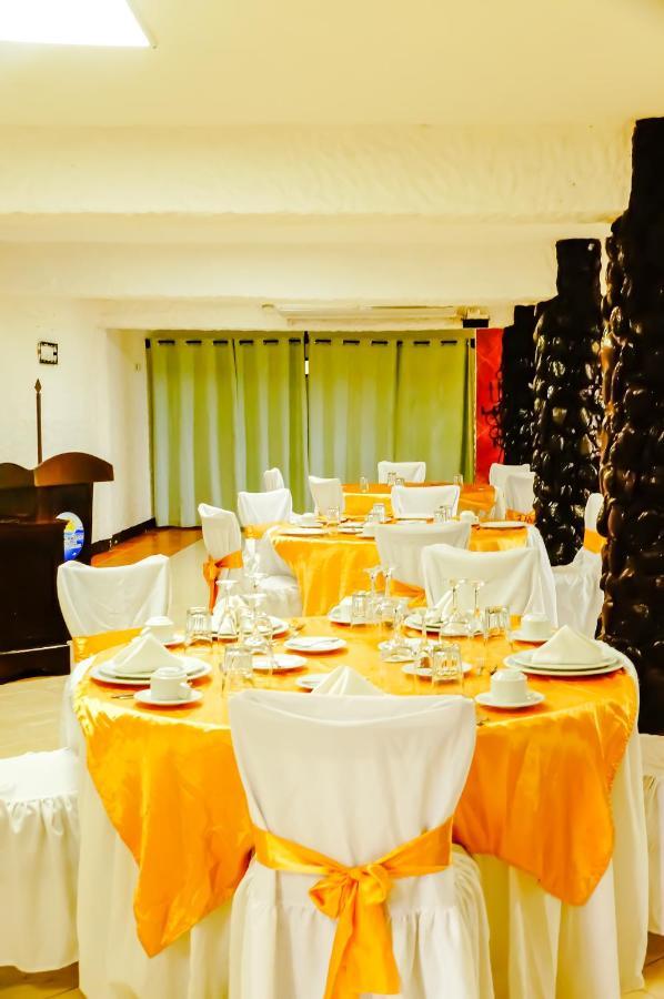 Hotel Mi Paraiso Rio Dulce Castillo de San Felipe Ngoại thất bức ảnh